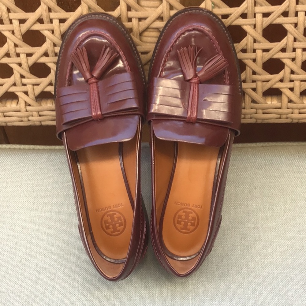 Tory Burch Brown Leather Flats Timeless Design